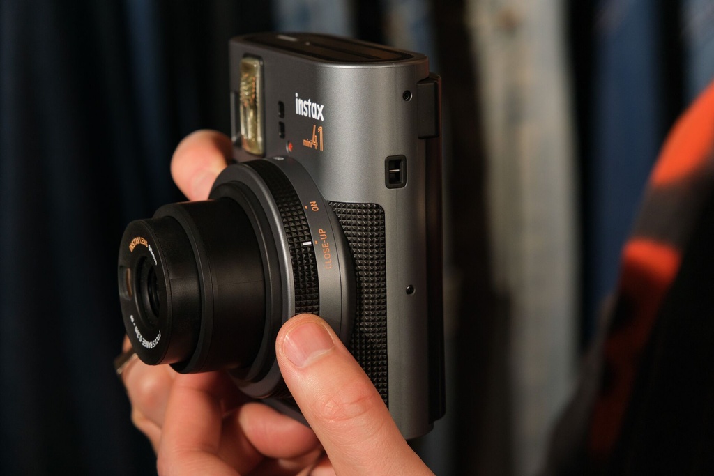 PACK CAMARA FUJI INSTAX MINI 41 + 10 FILMS